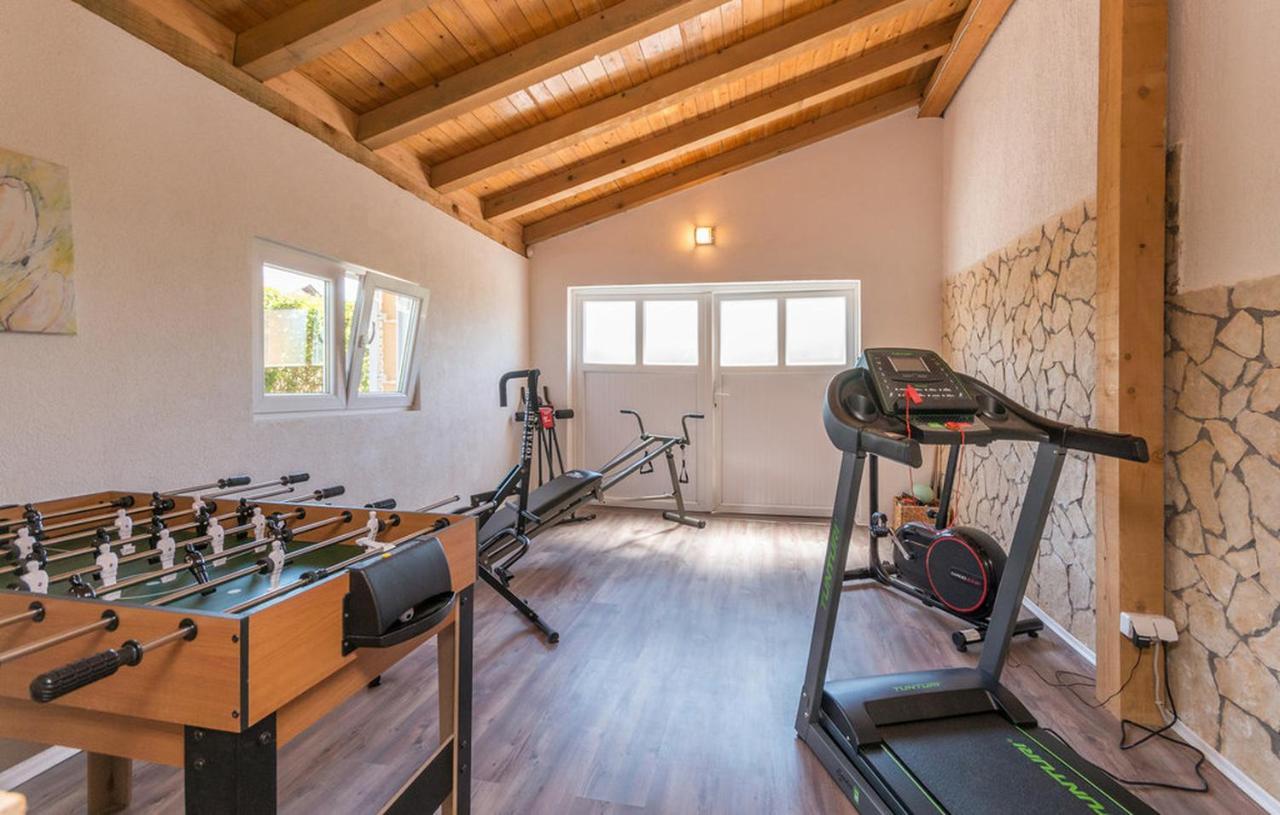 Villa Luka Polaca Buitenkant foto